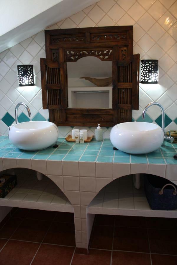 Boutique Bed&Breakfast Casa Utopia Alcaucín Extérieur photo
