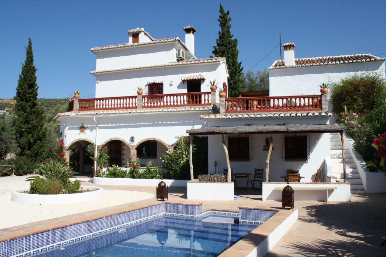 Boutique Bed&Breakfast Casa Utopia Alcaucín Extérieur photo